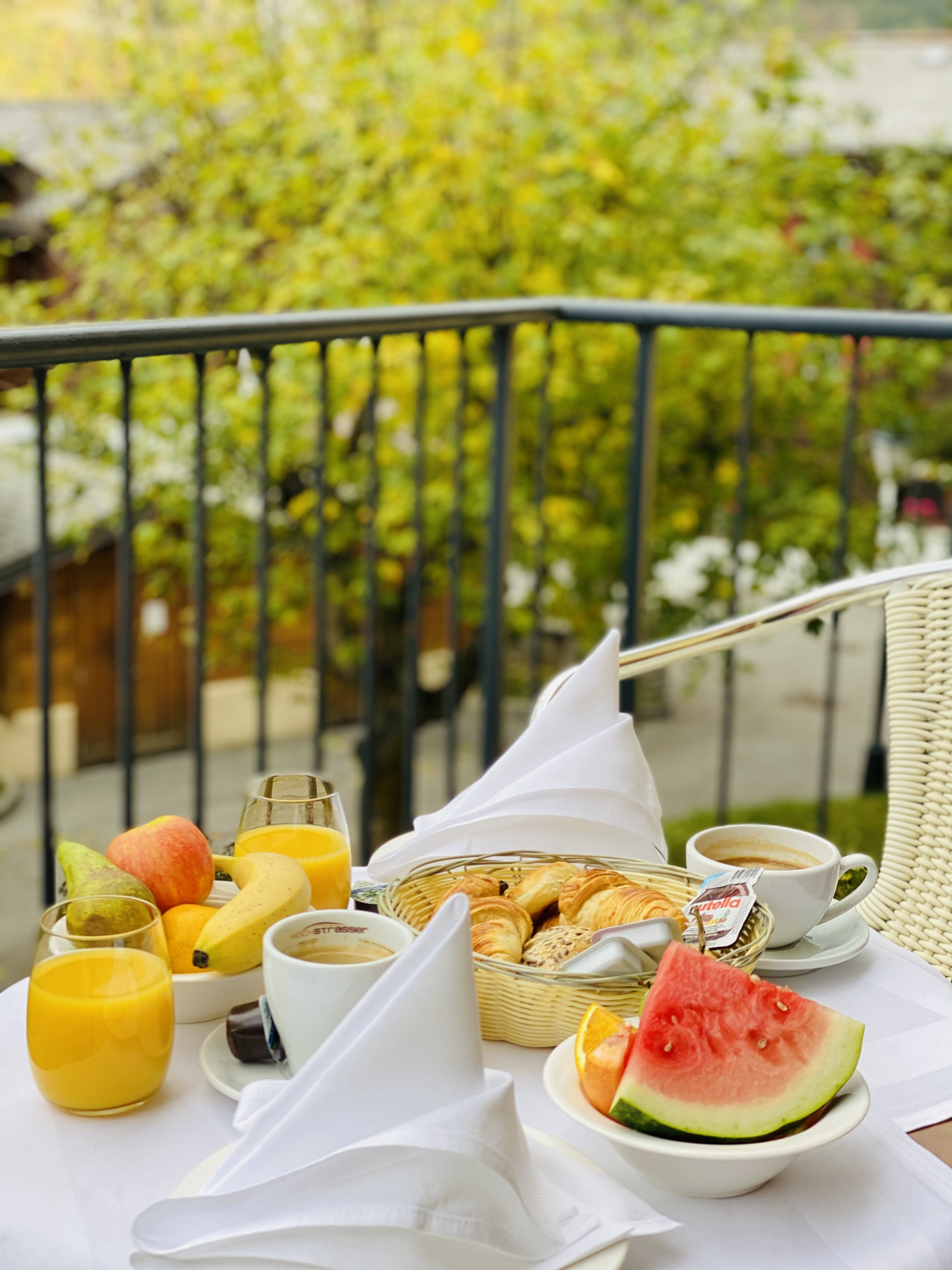 Thermal Hotels & Walliser Alpentherme Leukerbad. A blissful getaway for the whole family. 30 Thermal Hotels & Walliser Alpentherme Leukerbad. An ideal Spa getaway for the whole family.