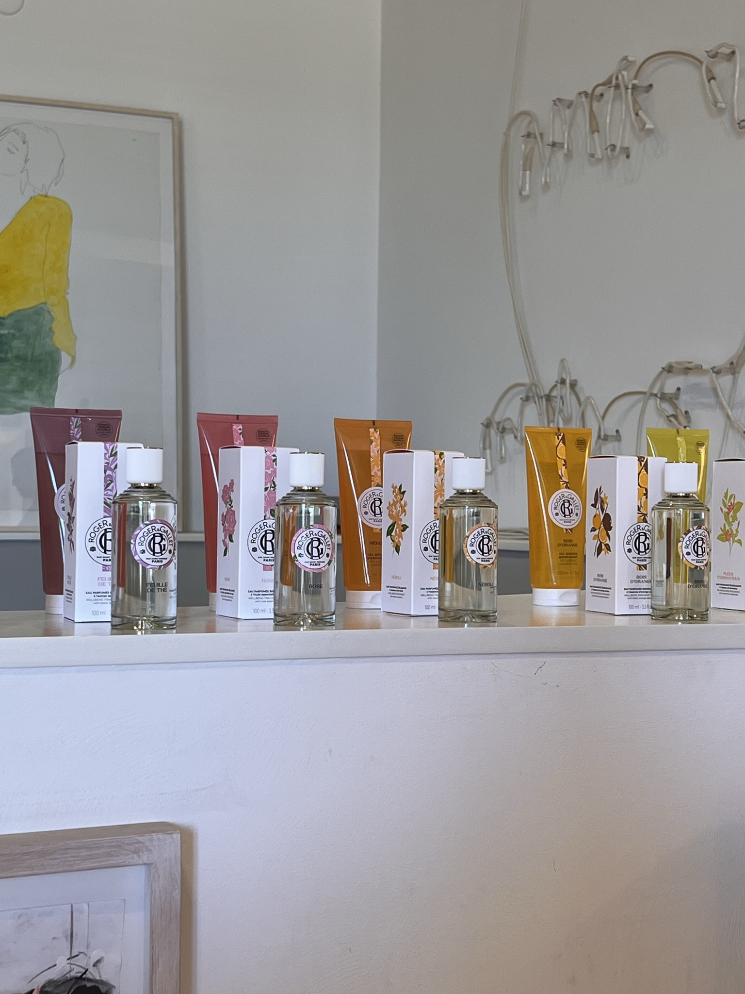 Beauty News: Roger & Gallet Fragrant Water Collection. All you need to know about their new fragrant water launched in 2022. FLEUR DE FIGUIER, ROSE and GINGEMBRE ROUGE are a must try. 3