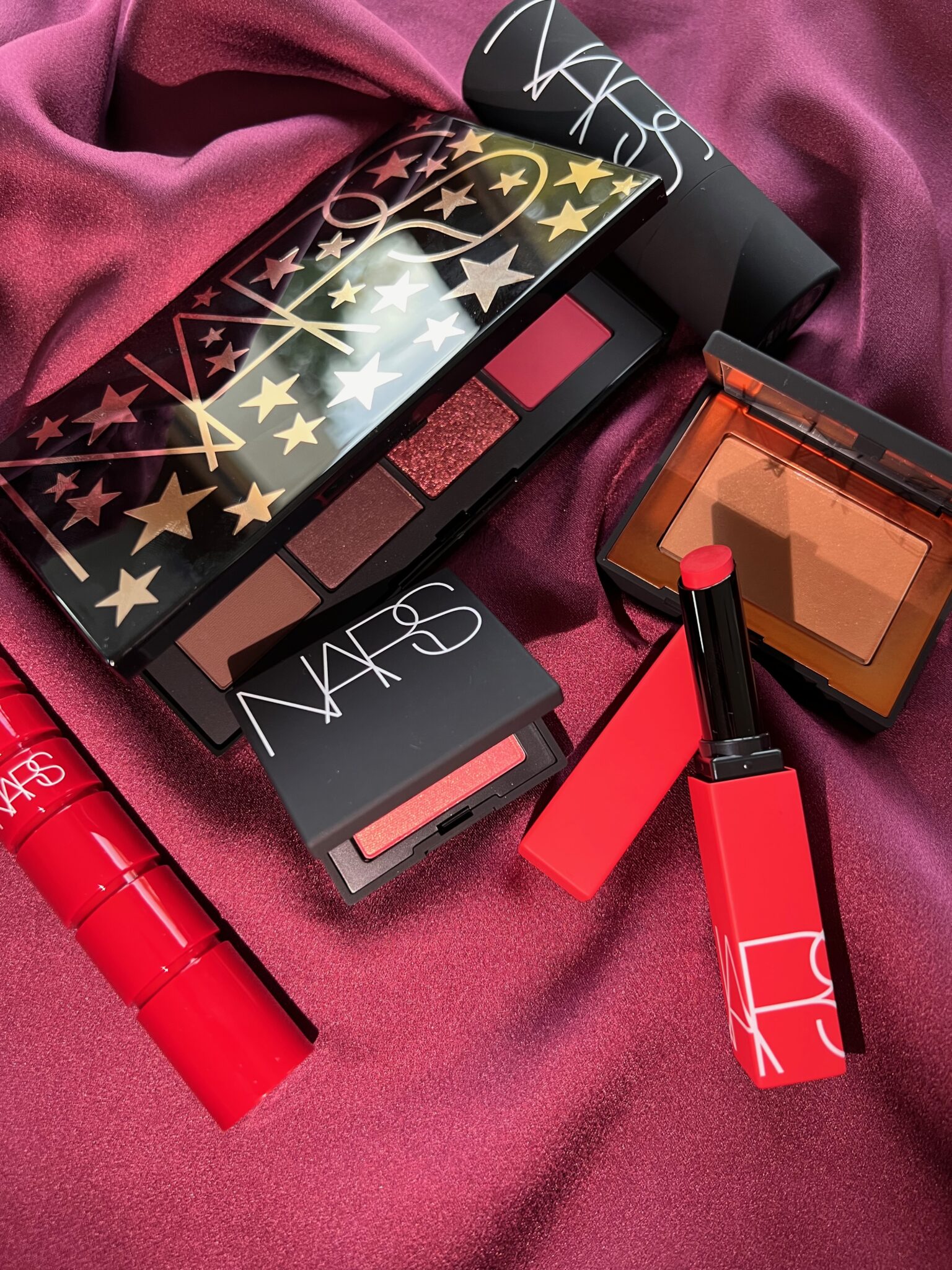 Christmas at Sephora - Top Holiday 2022 Gift Sets For Women. Nars, Sephora, Benefit and more. 14