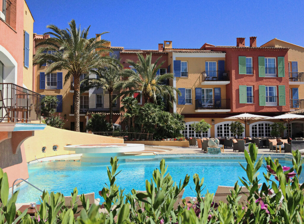 The Luxury Guide That Takes You Through The Best Places In Saint Tropez ...