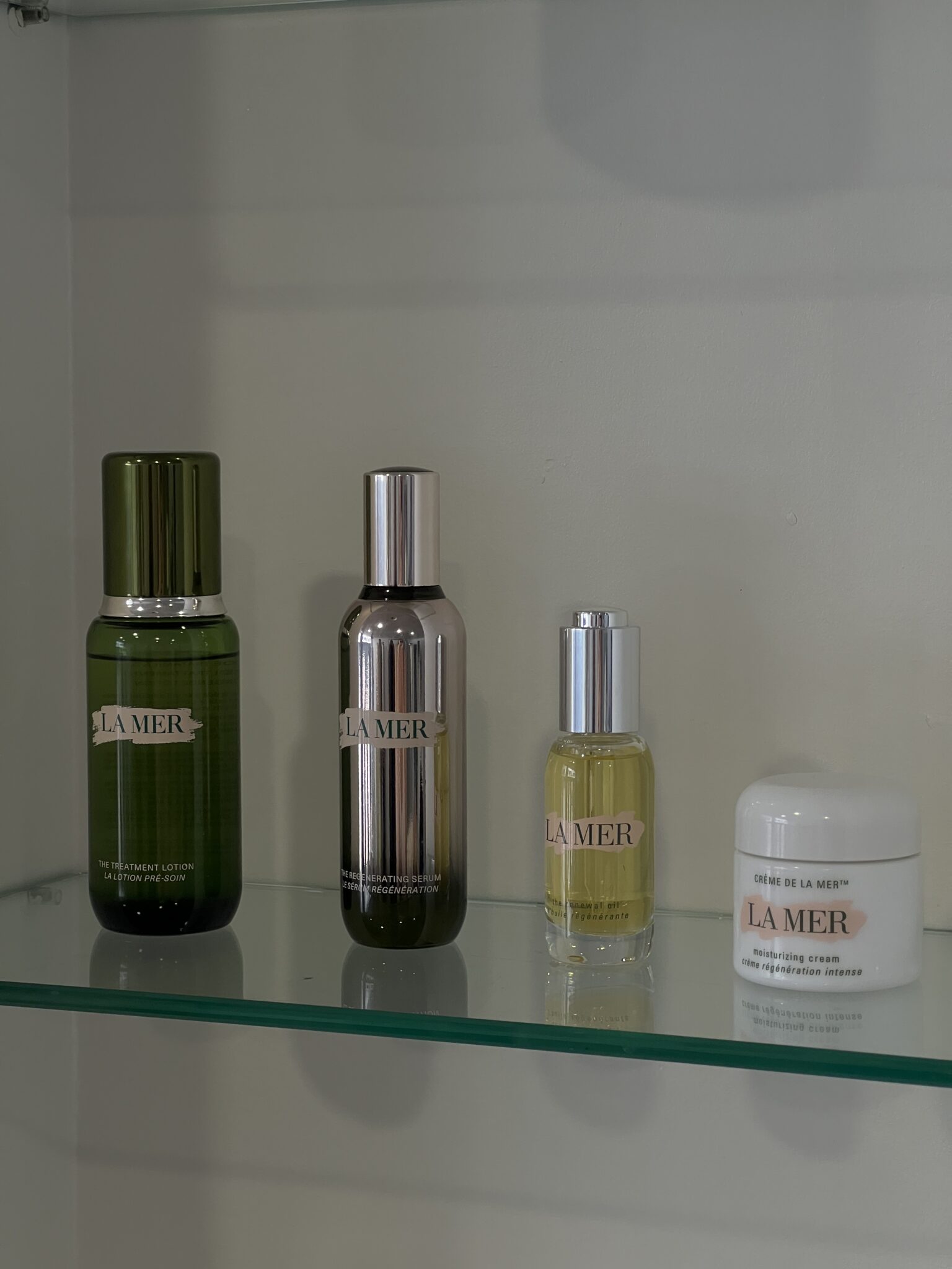 La Mer : 12 Things You Didn't Know About La Mer. Beauty Edit. 1