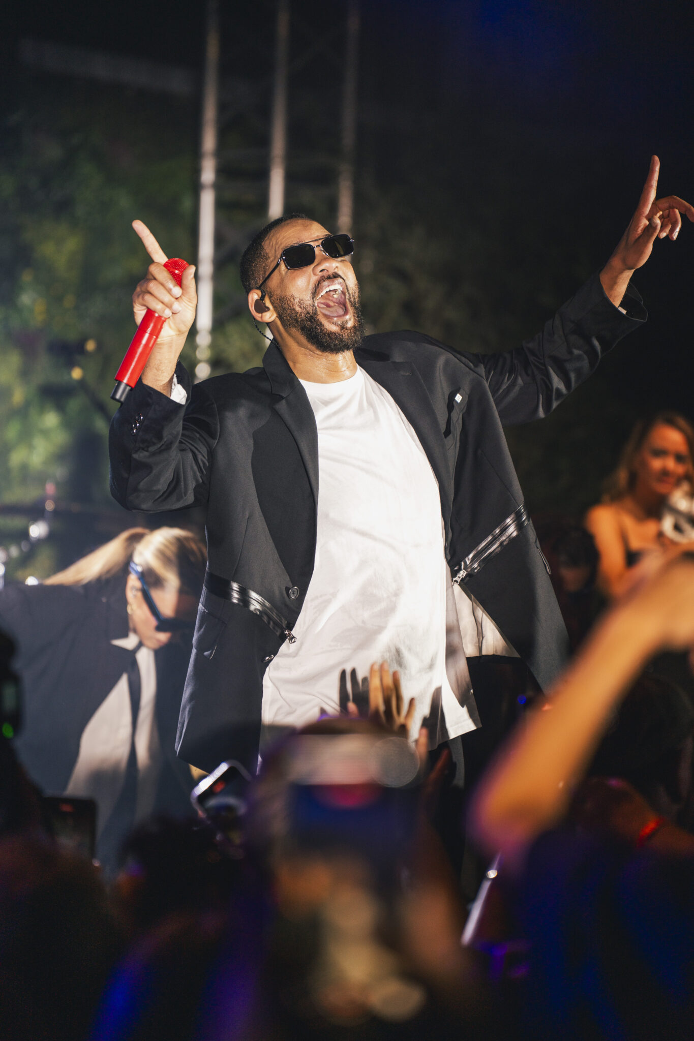 A Golden Night in Forte dei Marmi. Gala Stravagante by Big Art Festival at Villa Alpebella featuring incredible Will Smith and Matteo Bocelli. 17 A Golden Night in Forte dei Marmi. Gala Stravagante by Big Art Festival at Villa Alpebella featuring incredible Will Smith and Matteo Bocelli.