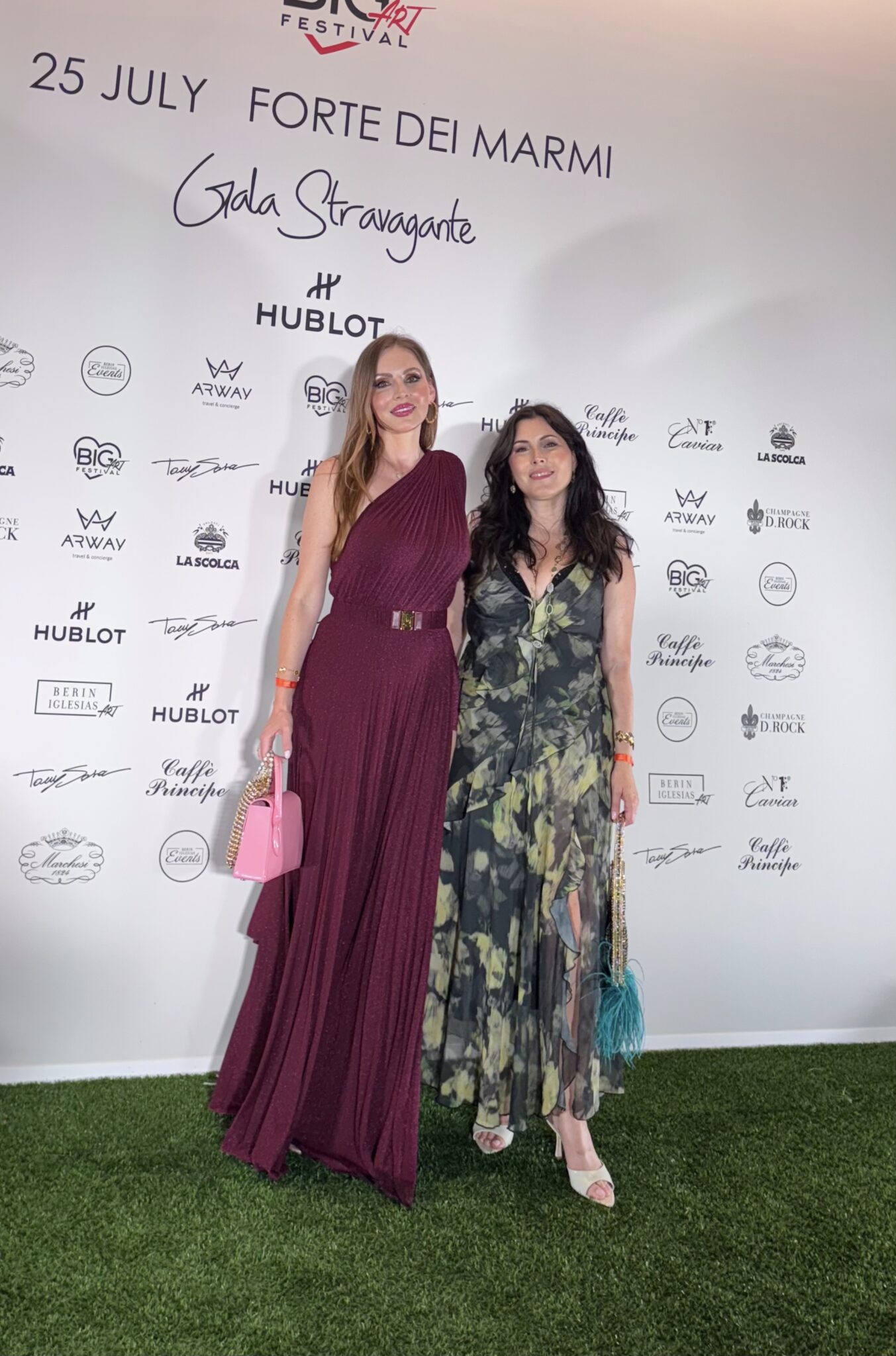 A Golden Night in Forte dei Marmi. Gala Stravagante by Big Art Festival at Villa Alpebella featuring incredible Will Smith and Matteo Bocelli. 6 A Golden Night in Forte dei Marmi. Gala Stravagante by Big Art Festival at Villa Alpebella featuring incredible Will Smith and Matteo Bocelli.