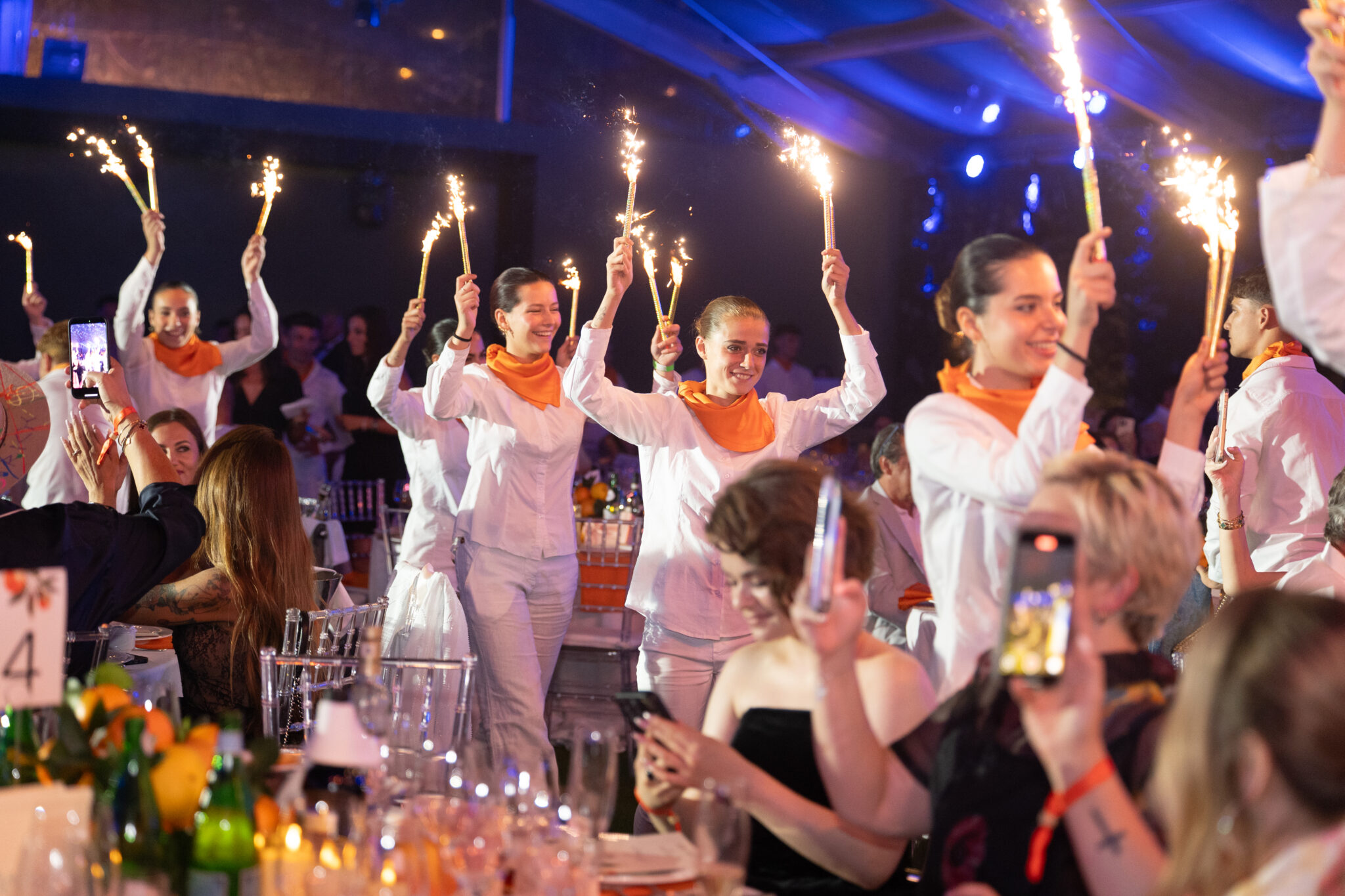 A Golden Night in Forte dei Marmi. Gala Stravagante by Big Art Festival at Villa Alpebella featuring incredible Will Smith and Matteo Bocelli. 24 A Golden Night in Forte dei Marmi. Gala Stravagante by Big Art Festival at Villa Alpebella featuring incredible Will Smith and Matteo Bocelli.