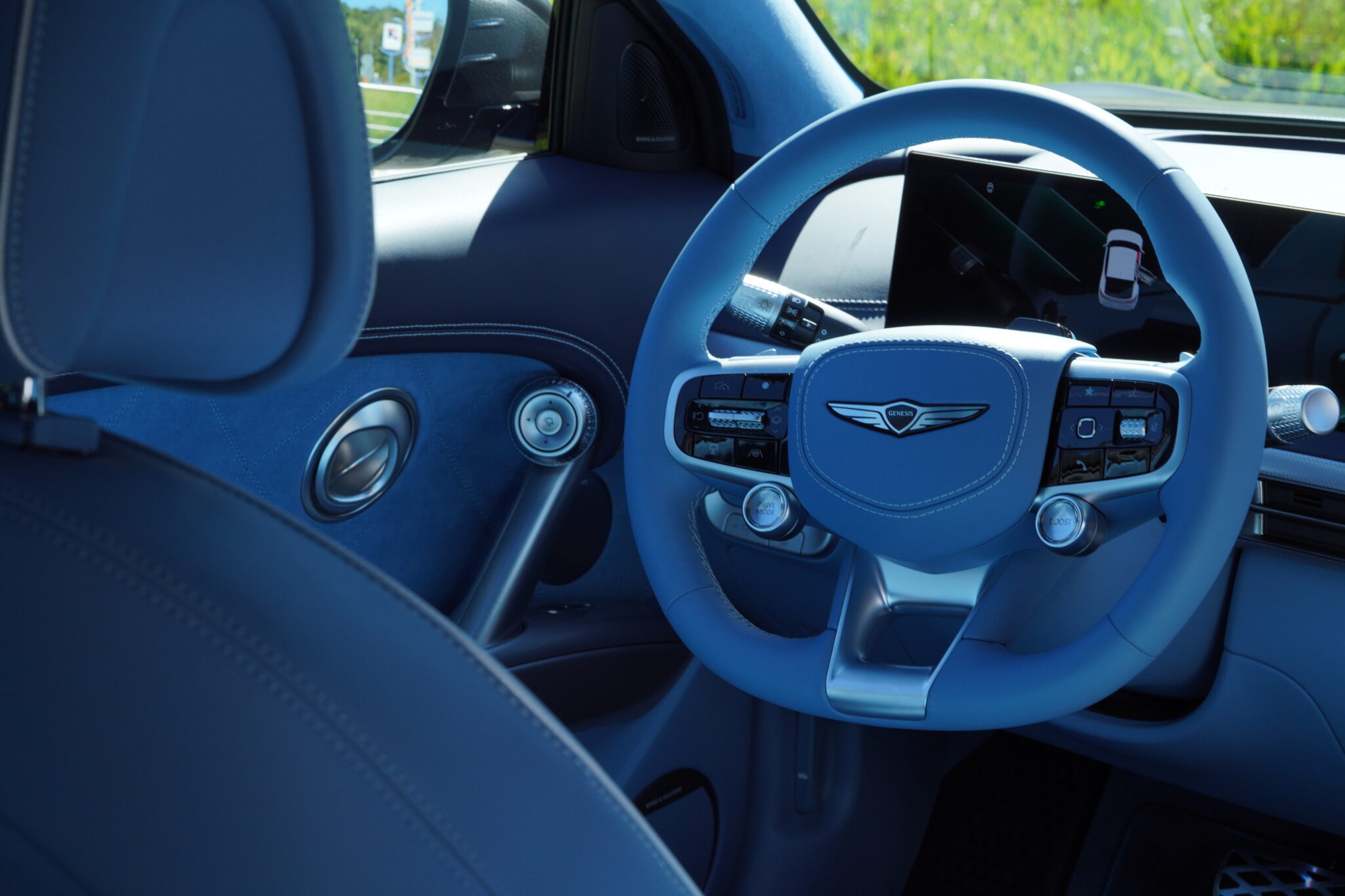 A Remarkable Journey with Genesis Europe : Driving the New GV60 and G80 from Geneva to Zurich and St. Gallen. 37 A Remarkable Journey with Genesis Europe : Driving the New GV60 and G80 from Geneva to Zurich and St. Gallen.