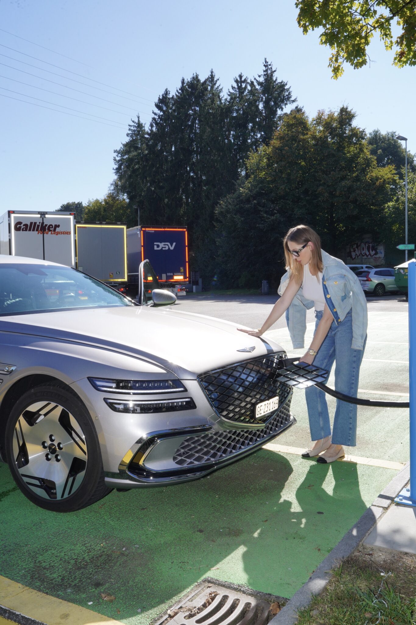 A Remarkable Journey with Genesis Europe : Driving the New GV60 and G80 from Geneva to Zurich and St. Gallen. 29 A Remarkable Journey with Genesis Europe : Driving the New GV60 and G80 from Geneva to Zurich and St. Gallen.