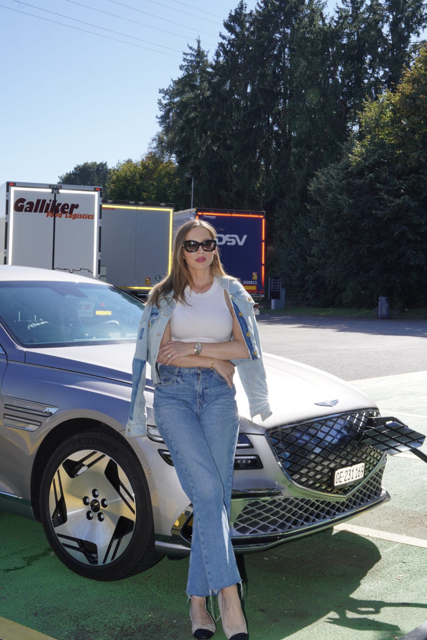A Remarkable Journey with Genesis Europe : Driving the New GV60 and G80 from Geneva to Zurich and St. Gallen. 1 A Remarkable Journey with Genesis Europe : Driving the New GV60 and G80 from Geneva to Zurich and St. Gallen.