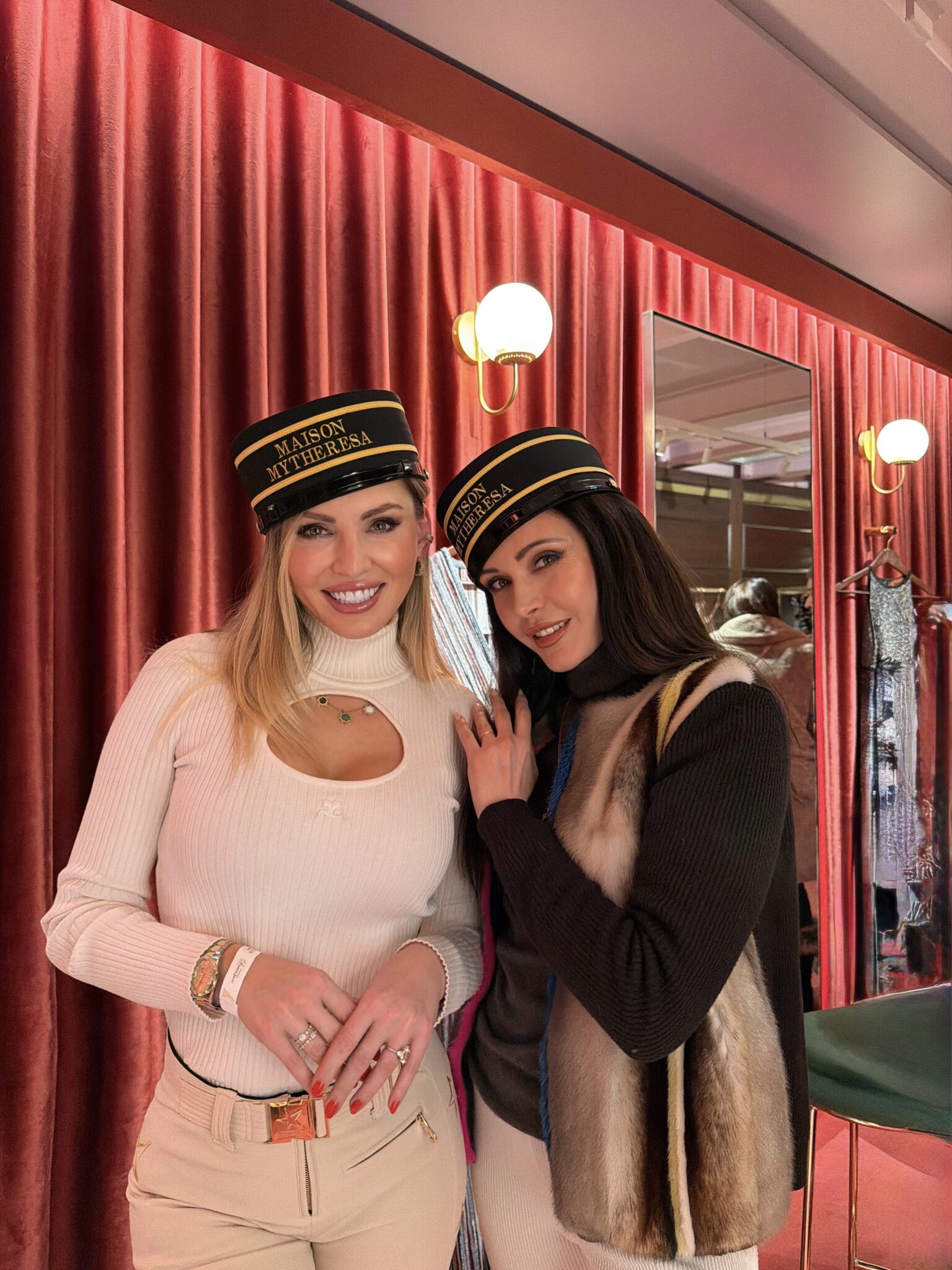 My looks by High Society Ski for Snow Polo World Cup 2026. Luxury Ski Fashion & the Perfect Après-Ski Looks.