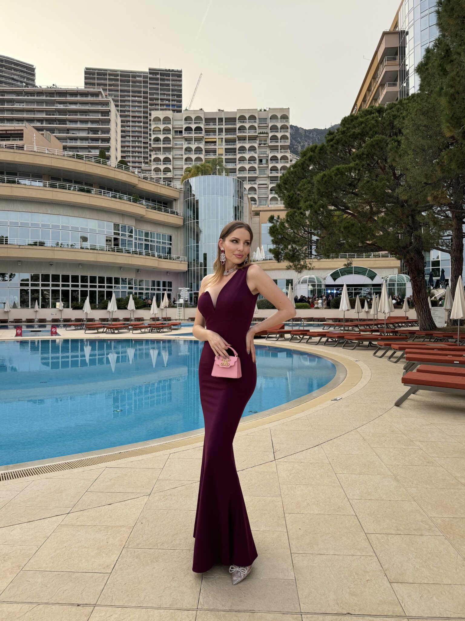 7 Effortless Luxury Looks to Wear in Monte-Carlo. Monaco Diaries during Rolex Monte-Carlo Masters. 20 7 Effortless Luxury Looks to Wear in Monte-Carlo. Monaco Diaries during Rolex Monte-Carlo Masters.