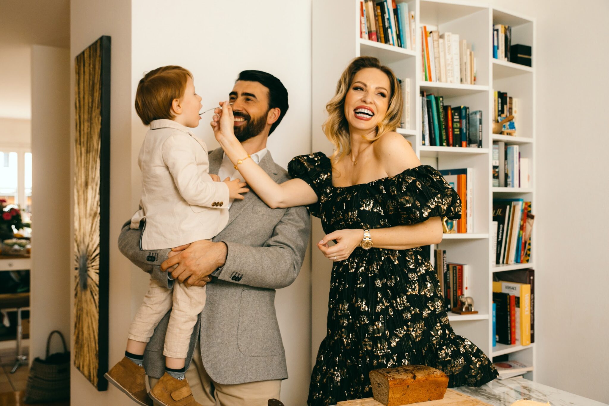 From Garden to Table: 10 Elegant Family Photoshoot Ideas You’ll Want to Copy in 2026. Bella Zofia's family album. 23 From Garden to Table: 10 Elegant Family Photoshoot Ideas You’ll Want to Copy in 2026. Bella Zofia's family album.
